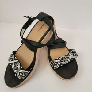 Eddie Bauer 9.5 Kara Black White Espadrille Jute Leather Cross Straps Wedges